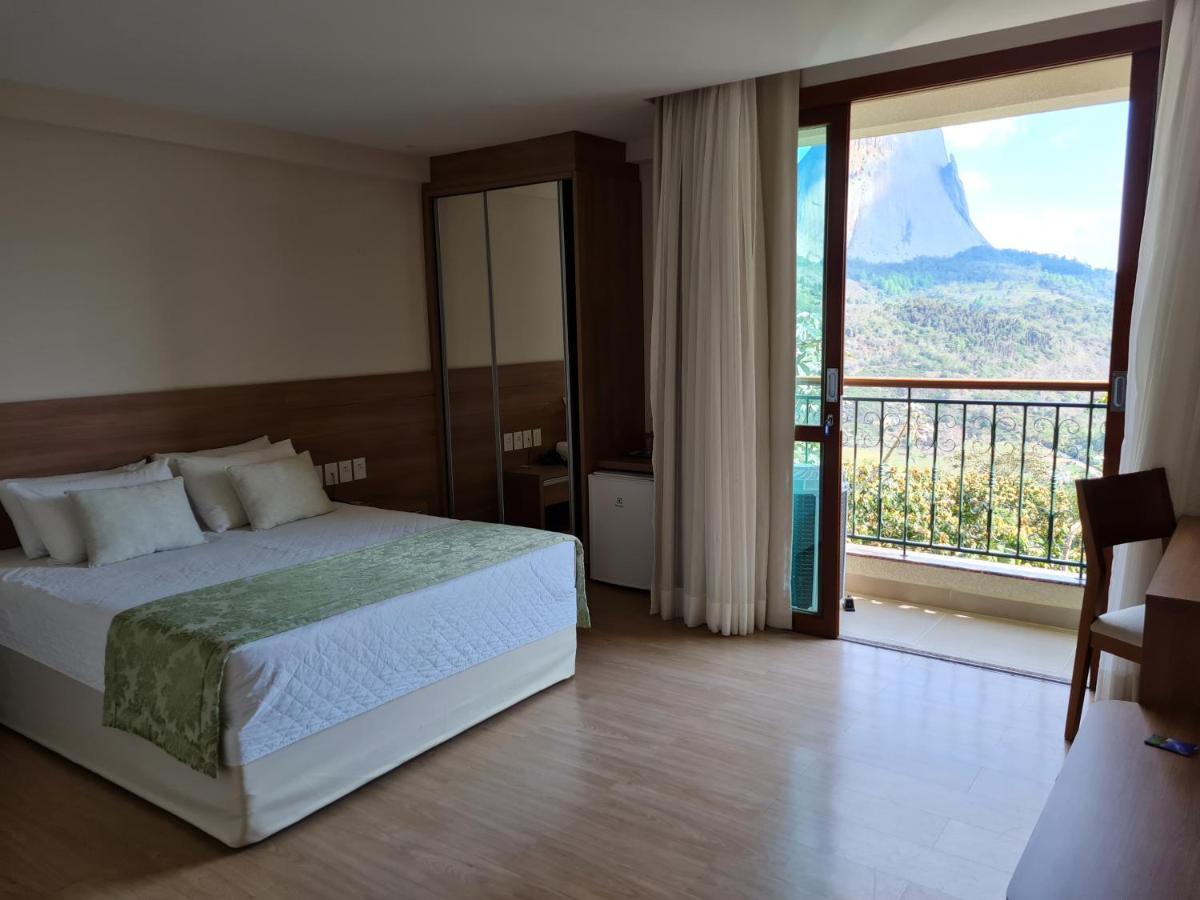 Vista Para Pedra Azul E Tv De 85" Eksteriør billede